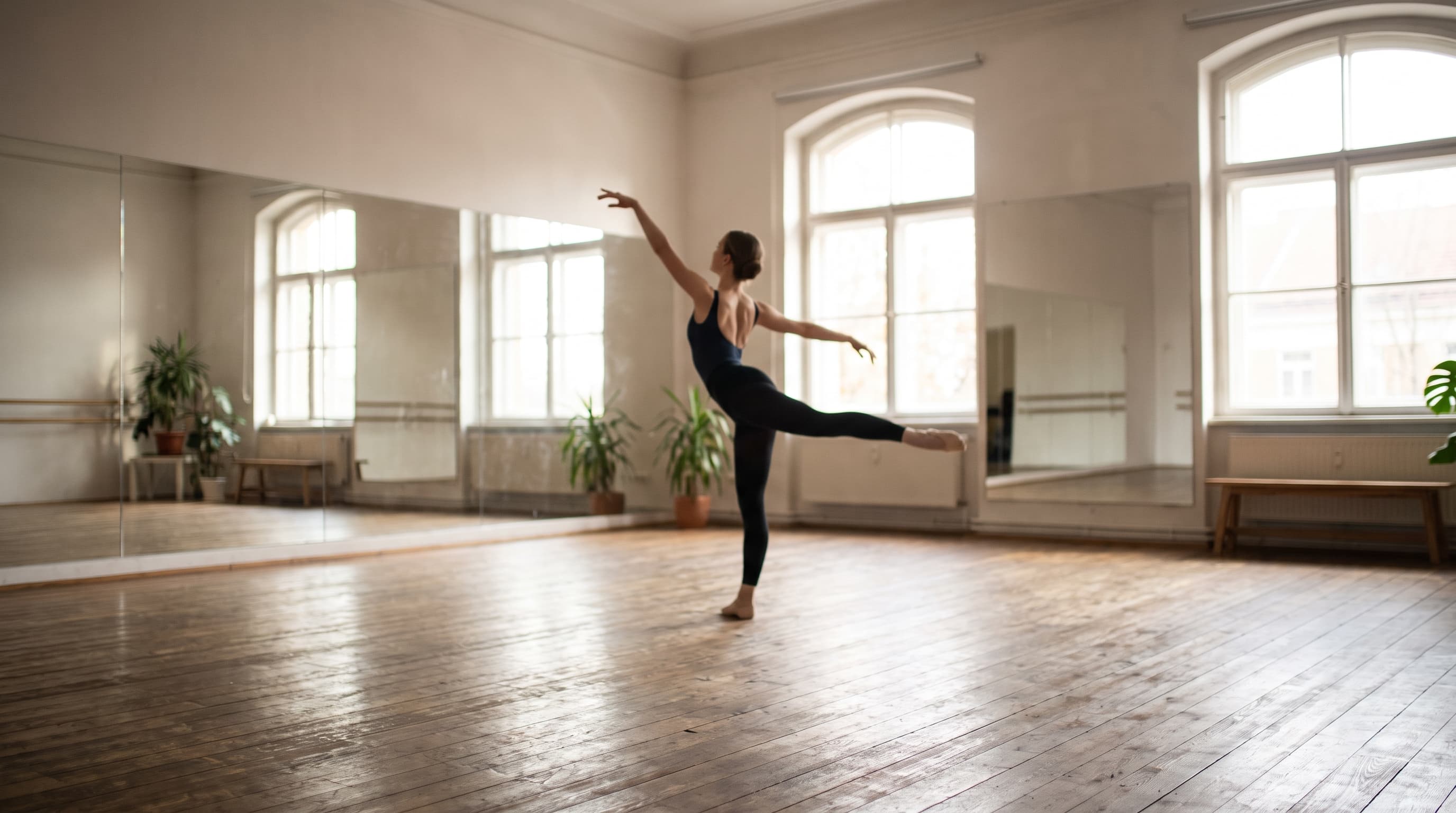 bailarina de ballet estirando